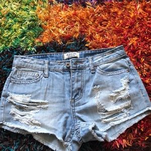ZCO light wash jean shorts